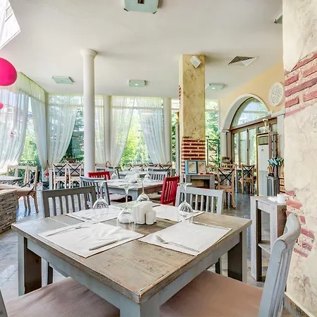 Aparthotel Esteban VIP Residence Club