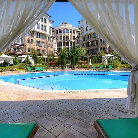 Apartments In Esteban Complex 아파트호텔 2*